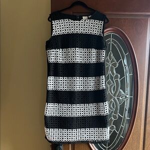 Chico's Black and White Geometric Mini Dress